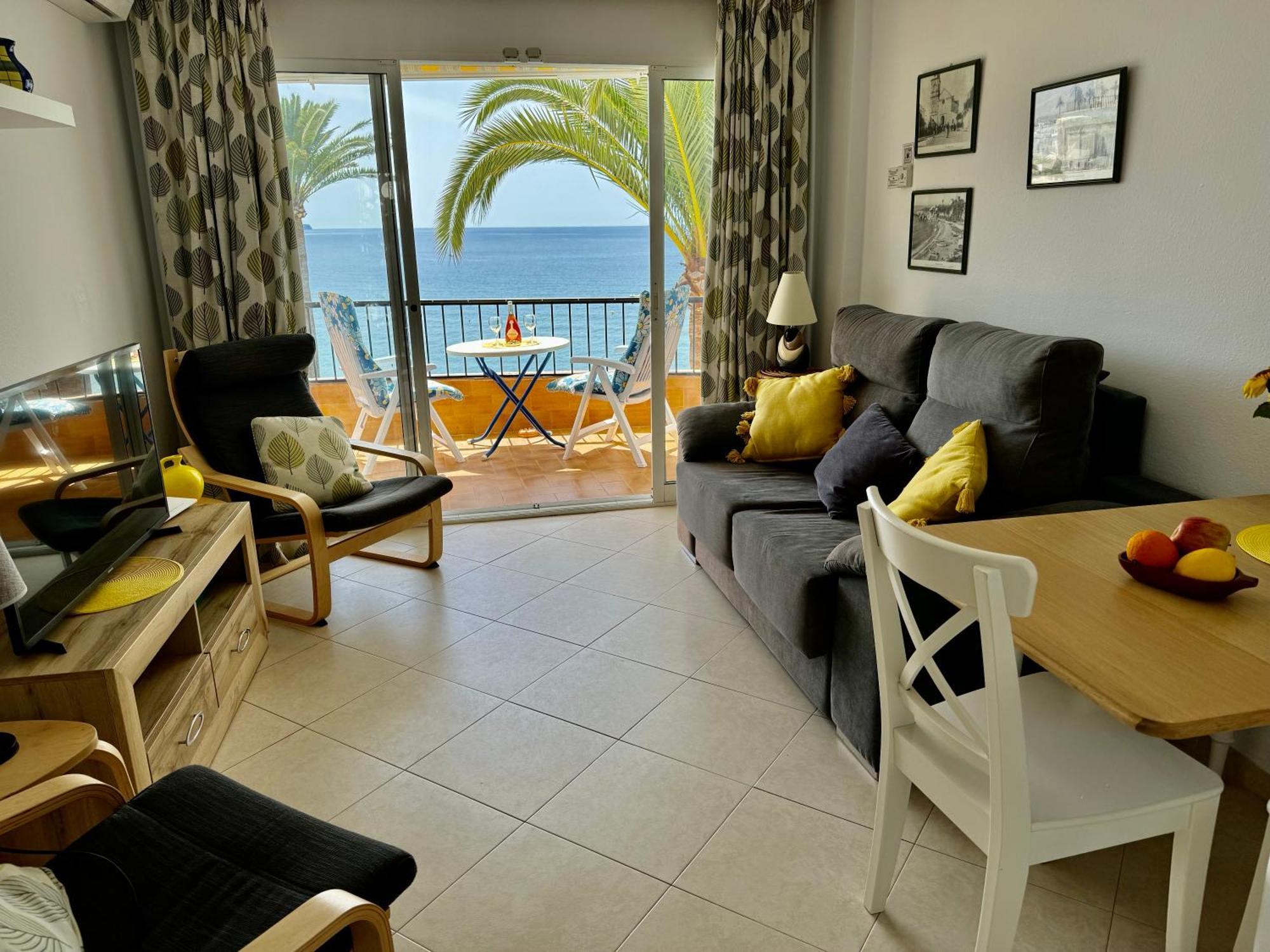 Acapulco Playa 34 Menyber Leilighet Nerja Eksteriør bilde